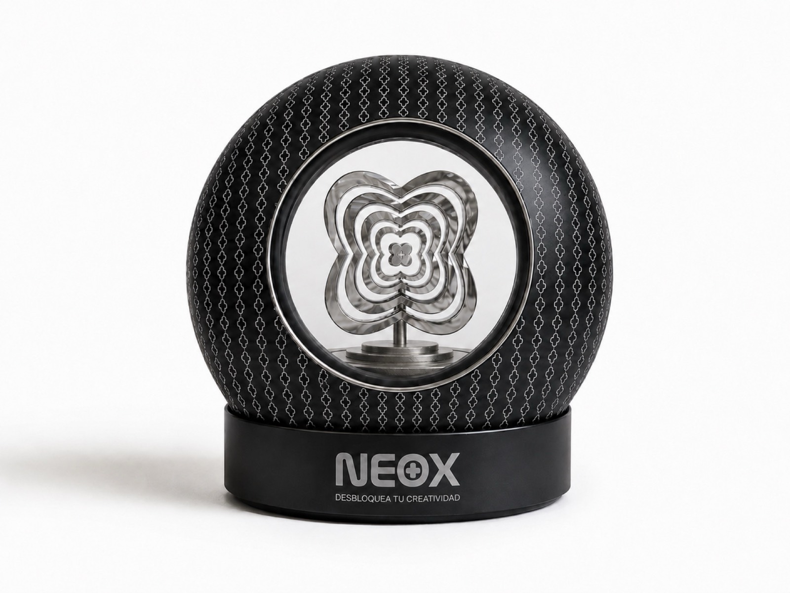 El objeto Neox esférico en negro con el anillo cromado al centro